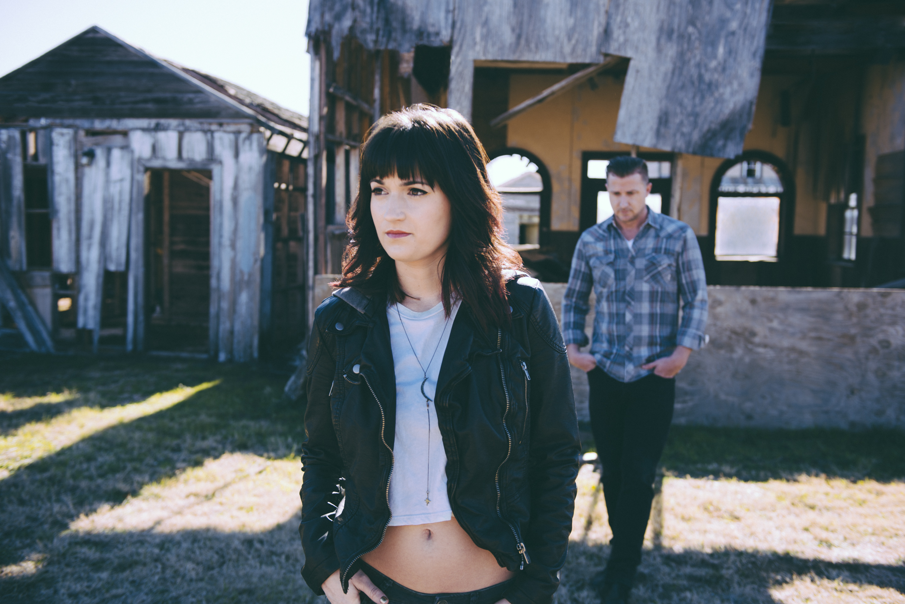 Wind and hers. Wind and hers. Минута до полуночи. Wind and the waves will carry me wind and the waves will set me free. Wind and hers.